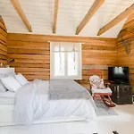 Romantic With Sauna Holiday home *