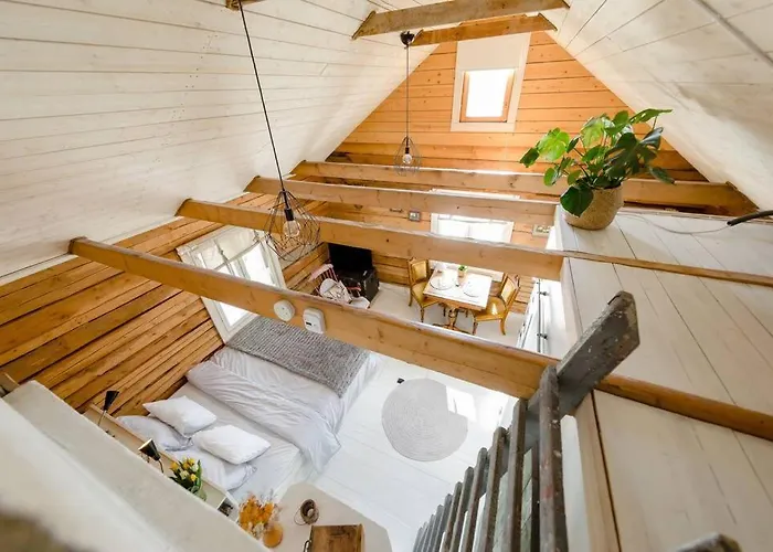 Romantic With Sauna Semesterbostad *